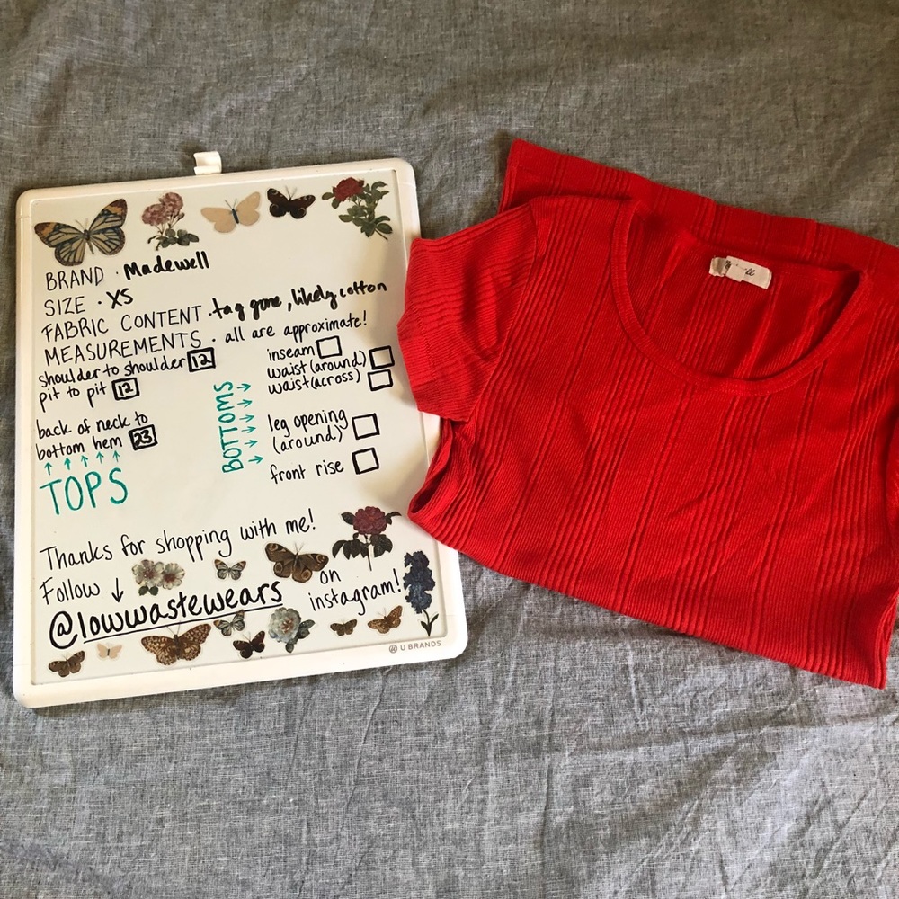 🌈 Madewell Red Ribbed T-Shirt 🌈